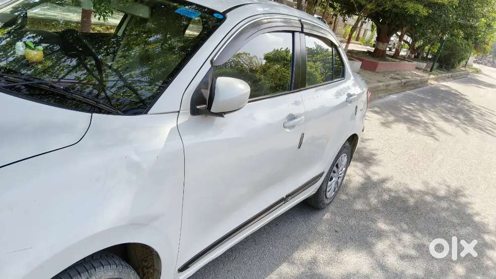 Maruti Suzuki Dzire 2023 Cng & Hybrids 75000 Km Driven
