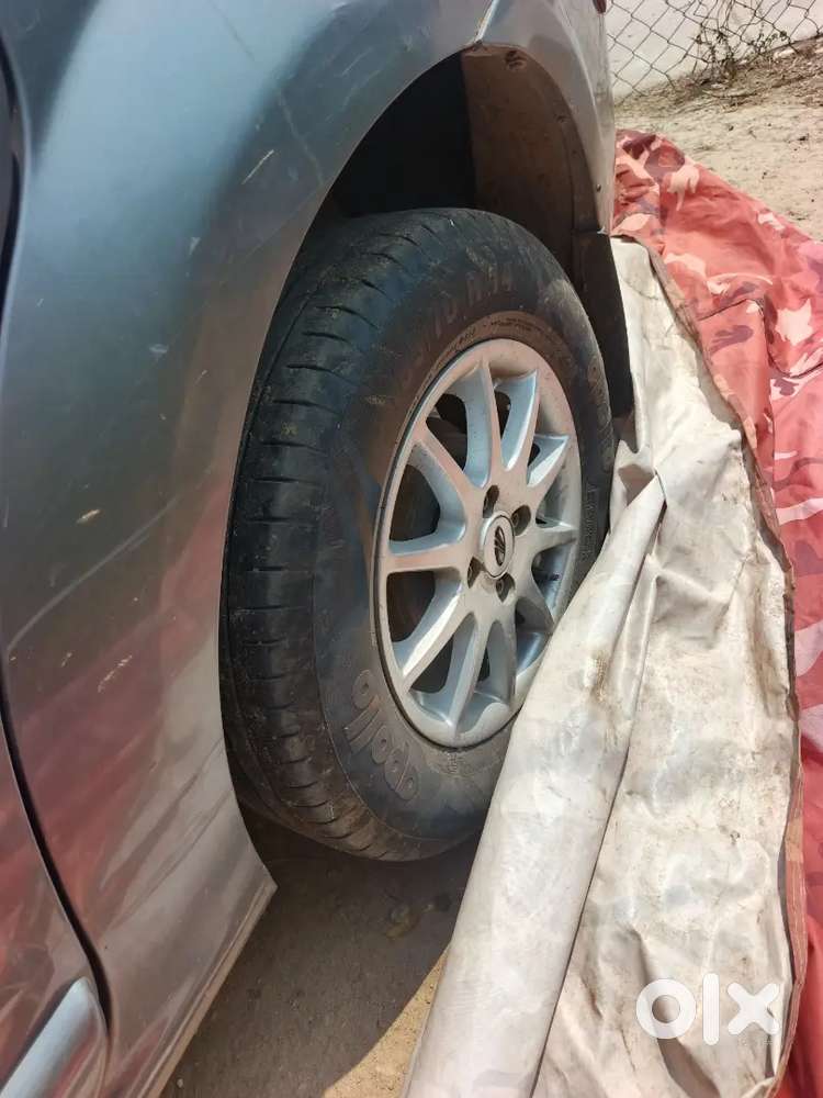 Mahindra Verito 1.5 D6 2013