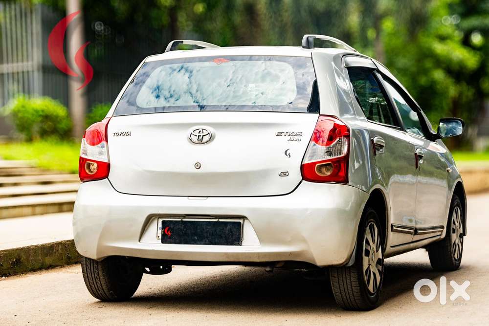Toyota Etios Liva G, 2011, Petrol