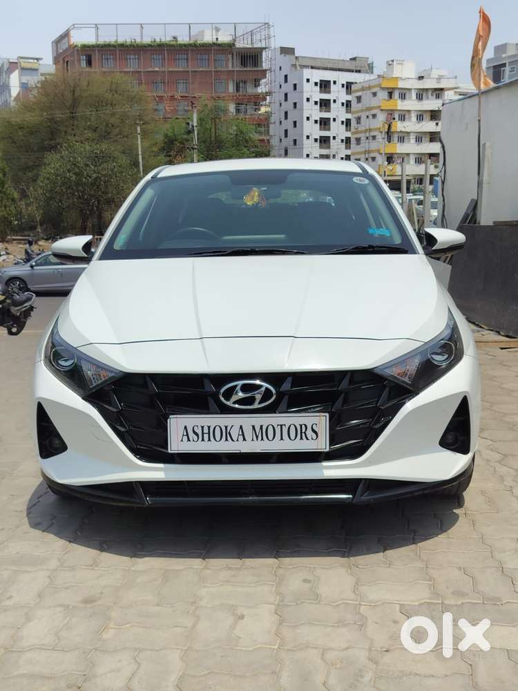 Hyundai I20 Asta (o) 1.2 Ivt, 2022, Petrol