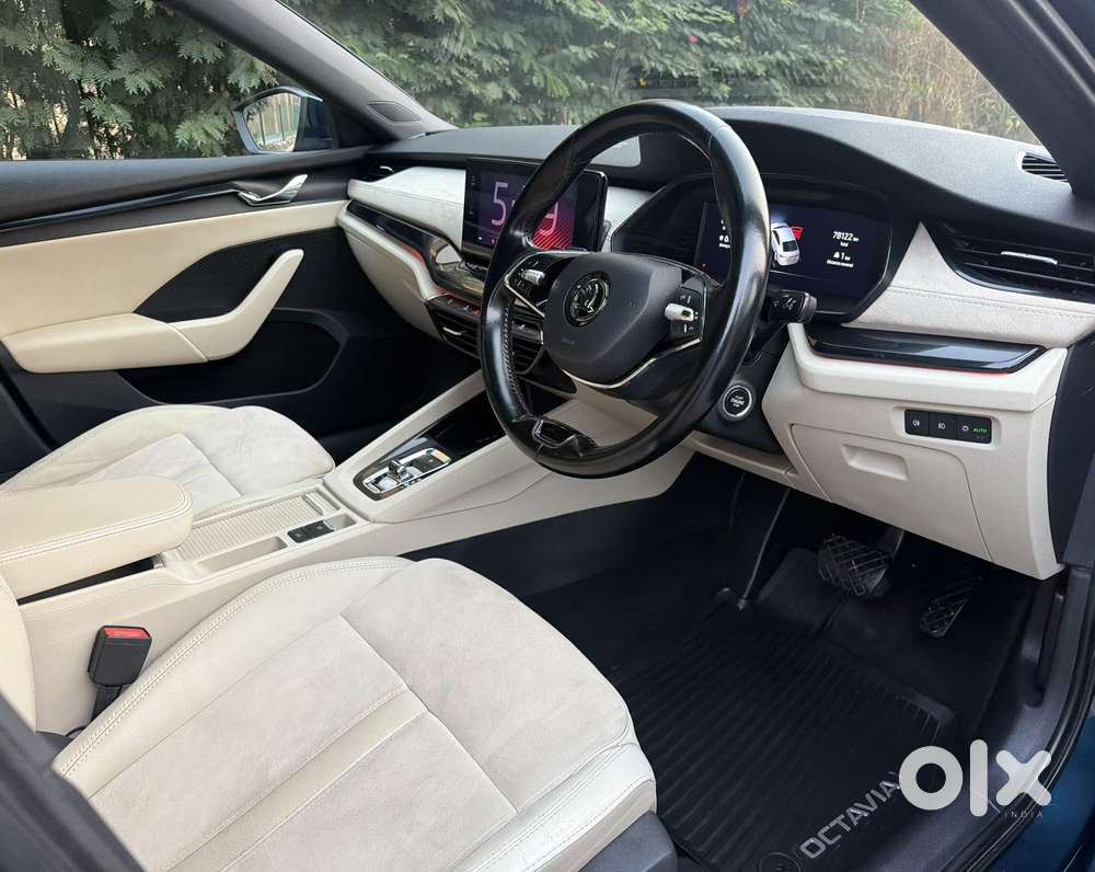 Skoda Octavia 2.0 Style Tsi At, 2022, Petrol