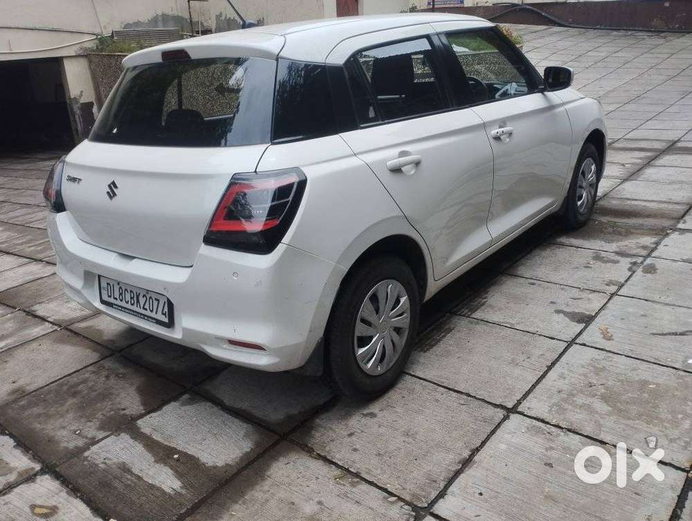 Maruti Suzuki Swift Vxi Optional, 2025, Petrol