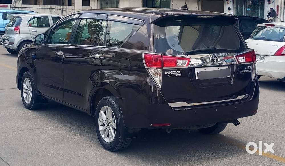 Toyota Innova Crysta 2.8 Gx At, 2016, Diesel