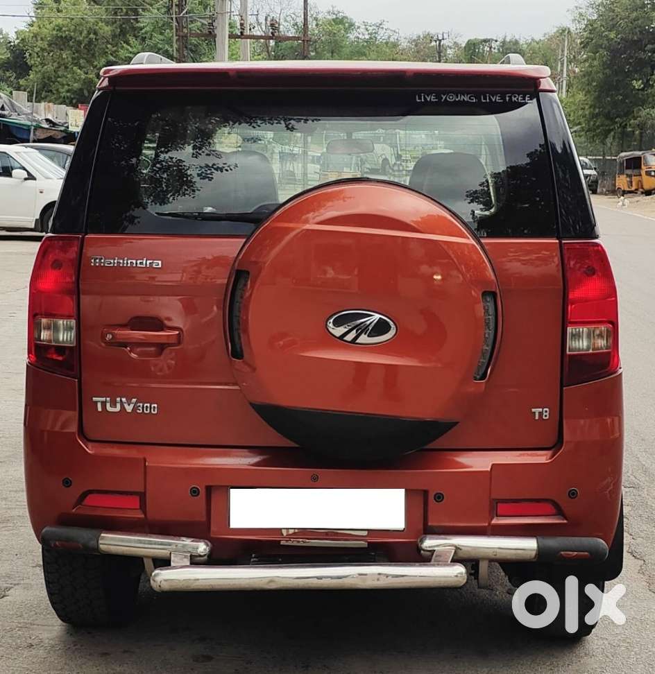 Mahindra Tuv 300 T8, 2017, Diesel