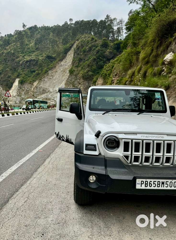 Mahindra Thar Roxx 2025 Diesel Manual