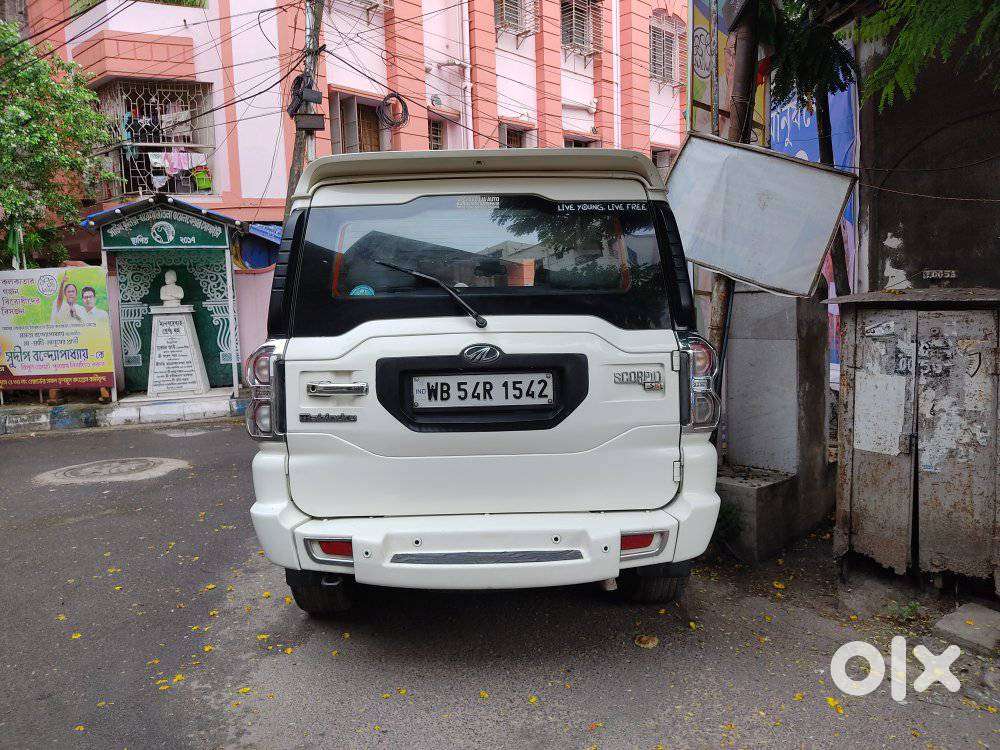 Mahindra Scorpio S10, 2016, Diesel
