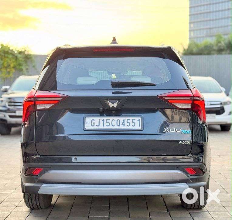 Mahindra Xuv700 2.2 Ax 7 Diesel At Luxury Pack Str Awd, 2025, Diesel