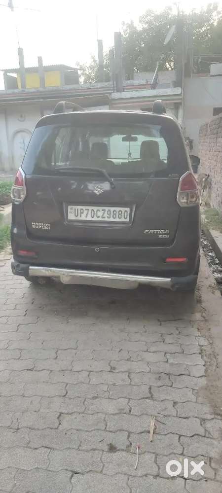 Maruti Suzuki Ertiga Zdi 2015