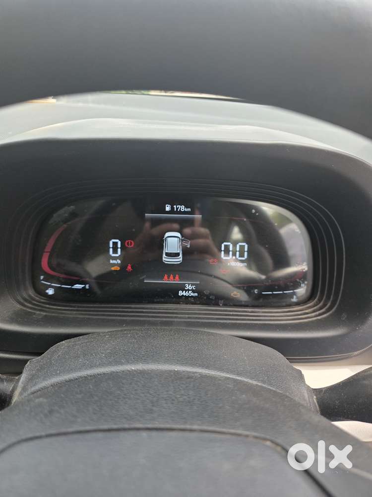 Hyundai Venue Se Petrol 2025