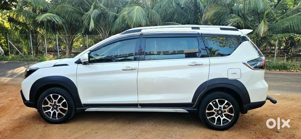Maruti Suzuki Xl6 1.5 Alpha Mt, 2023, Petrol