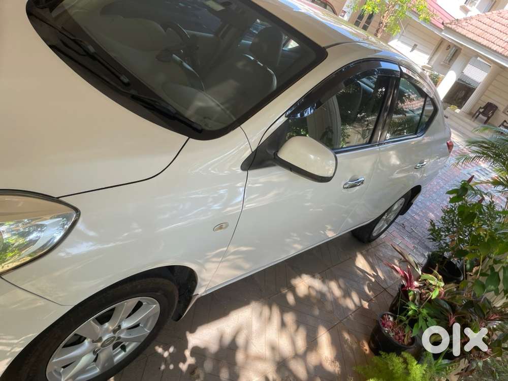Nissan Sunny 2013 Diesel 280000 Km Driven