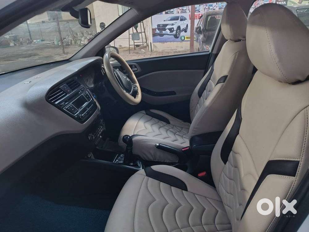 Hyundai I20 2015-2017 Sportz 1.2, 2015, Petrol