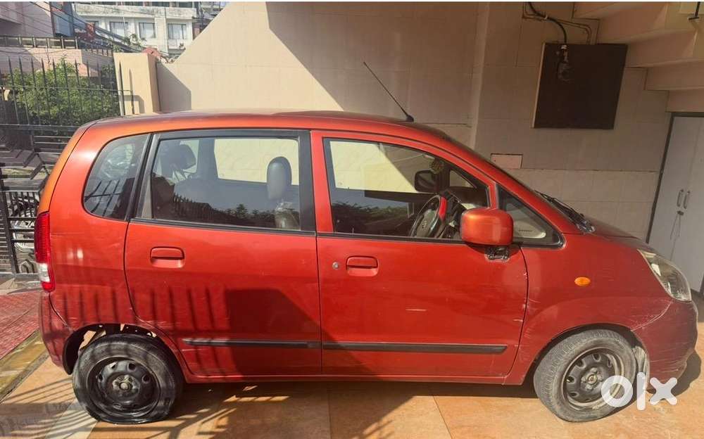 Used Very Well Maintained Maruti Suzuki 2011 Petrol