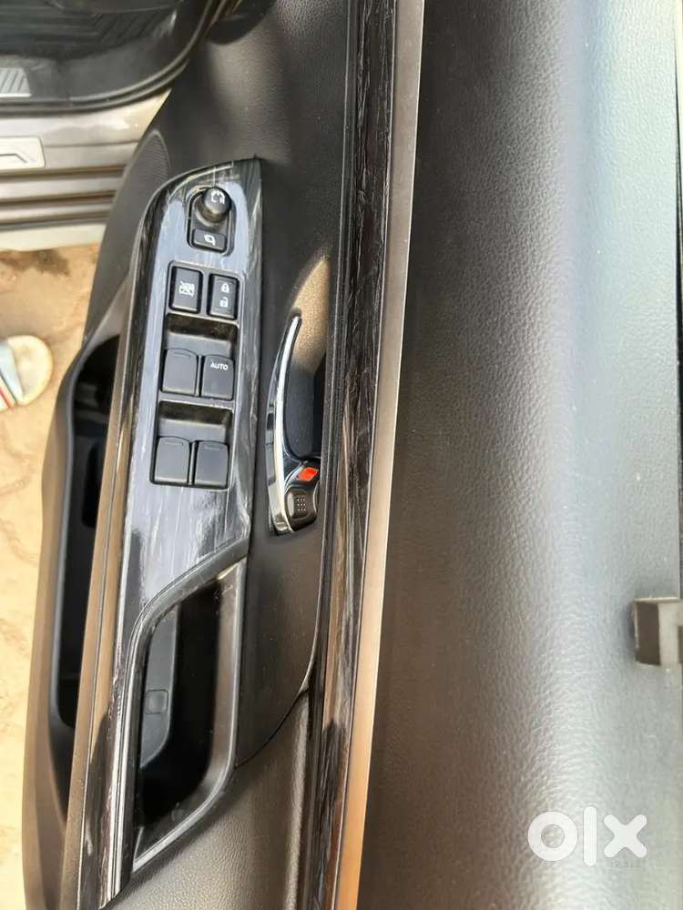 Maruti Suzuki Xl6 2022 Petrol 20173 Km Driven