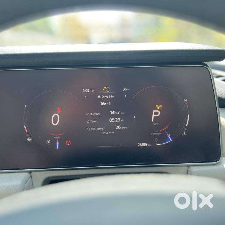 Mahindra Xuv700 2.2 Ax 7 Diesel At Luxury Pack Str, 2025, Diesel