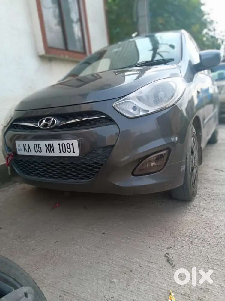 Hyundai I10 Sportz 2010 Second-owner