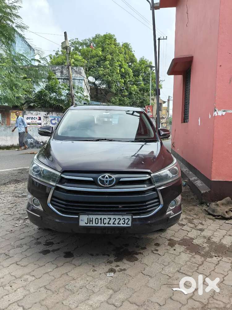 Toyota Innova Crysta 2018
