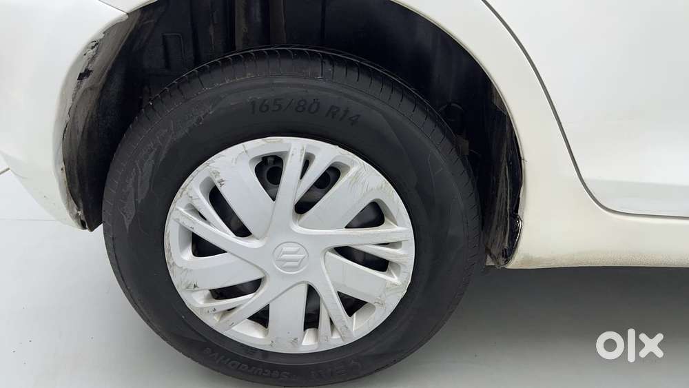 Maruti Suzuki Swift Vxi Optional, 2017, Petrol