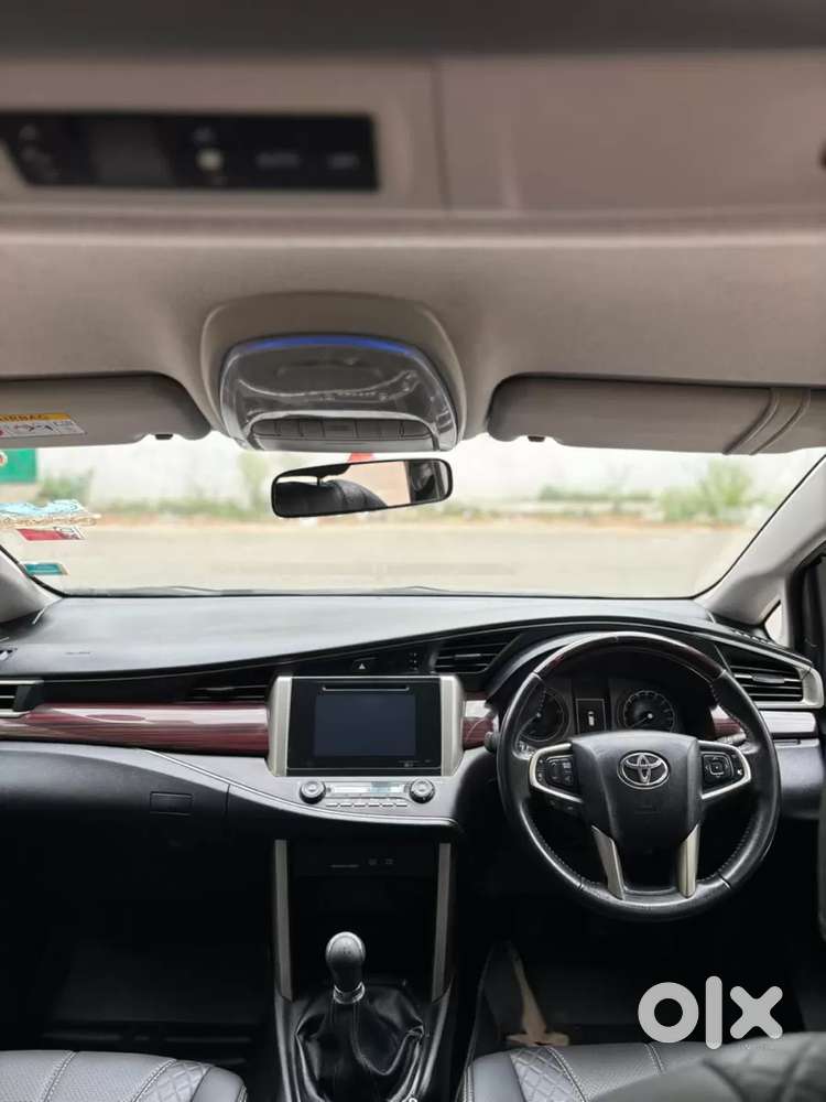 Toyota Innova Crysta 2.4 G Mt 7 Str, 2018, Diesel