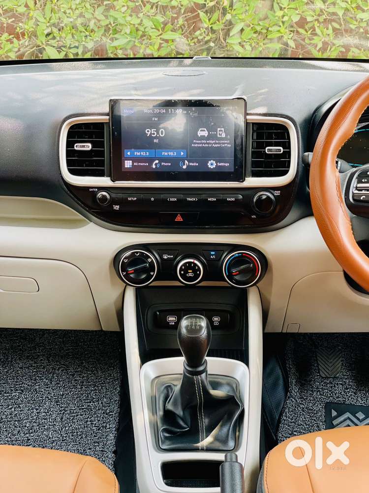 Hyundai Venue S 1.2 Petrol, 2023, Petrol