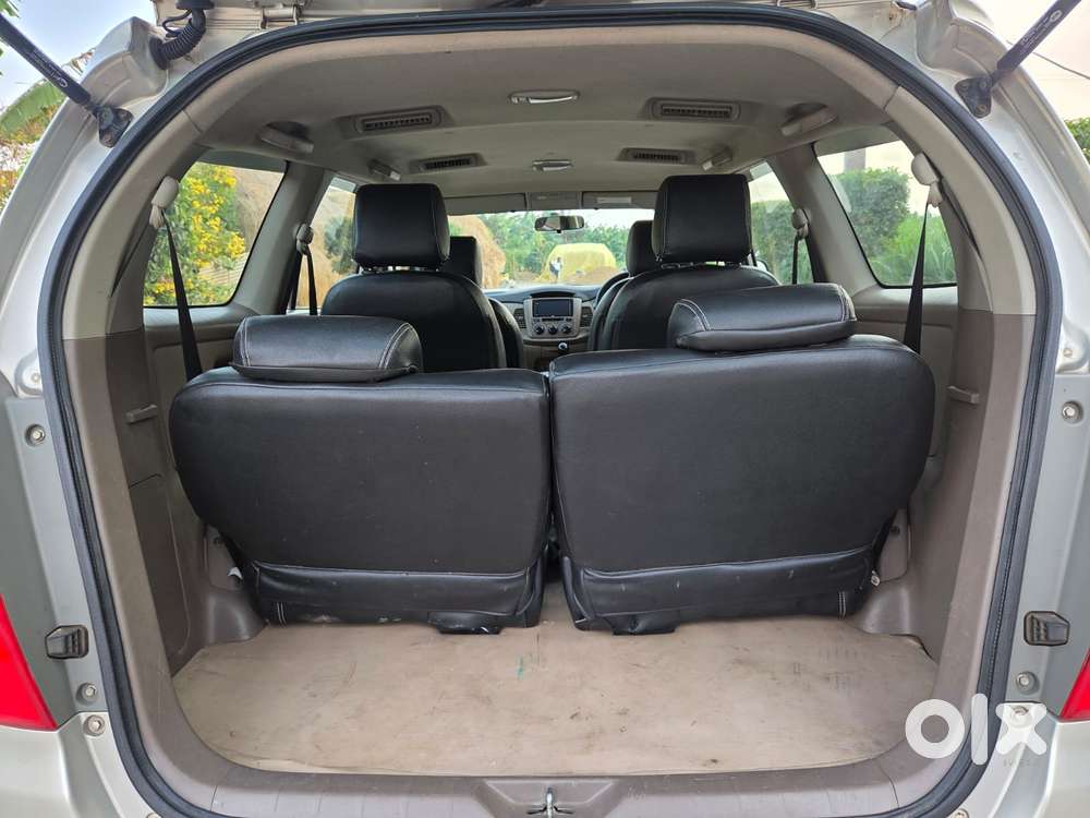 Toyota Innova 2.5 G (diesel) 7 Seater, 2016, Diesel
