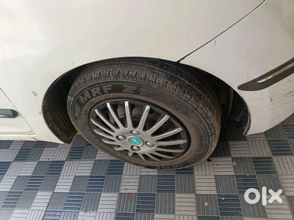 Hyundai Eon 2012 Dlight+