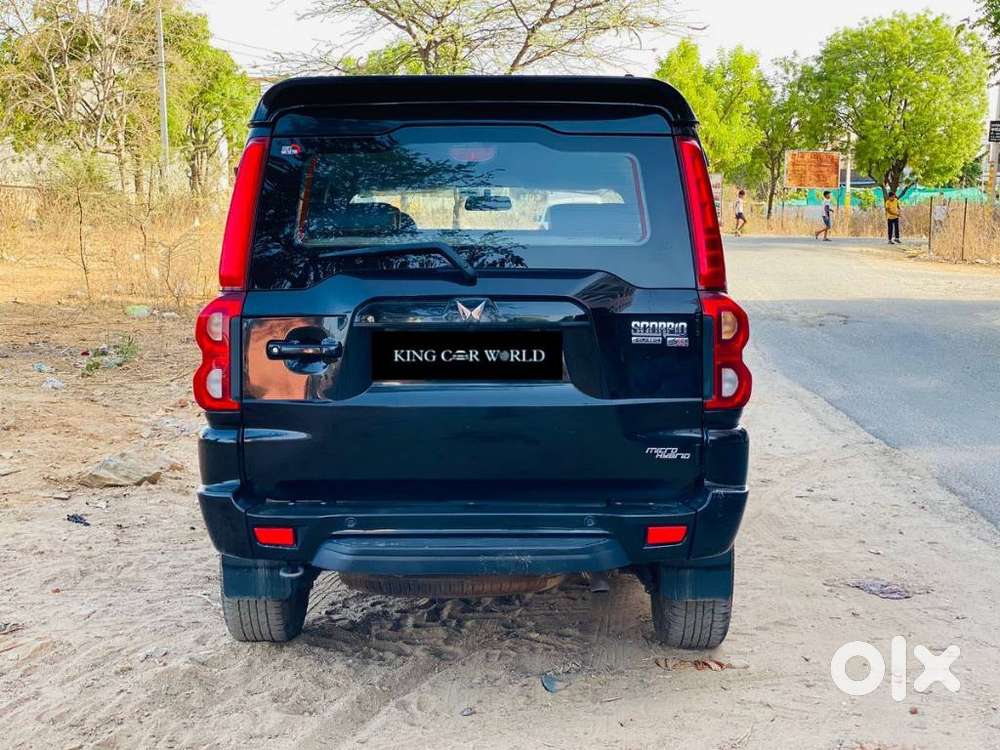 Mahindra Scorpio Classic 2.2 S 11 Mt 7 Str, 2023, Diesel