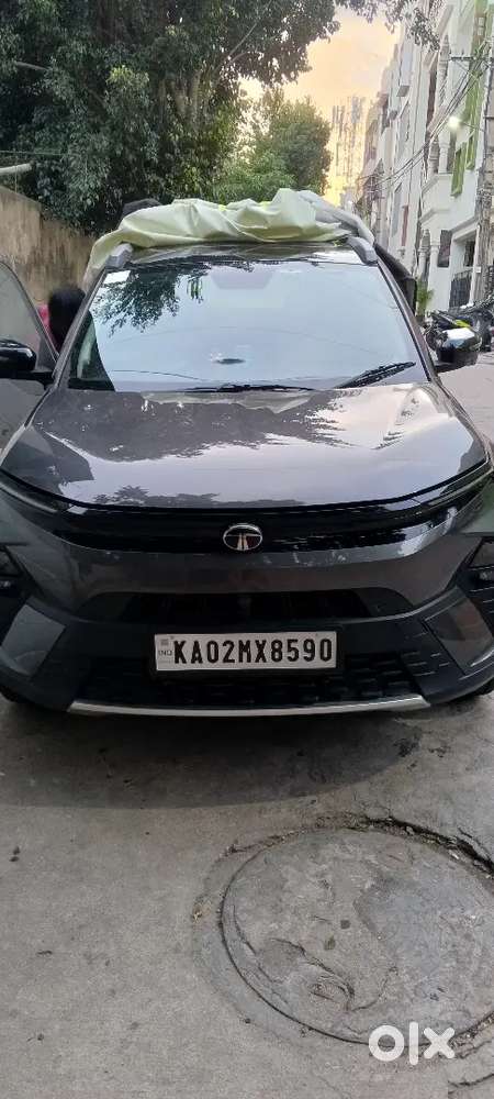 Tata Nexon Petrol Automatic 2026