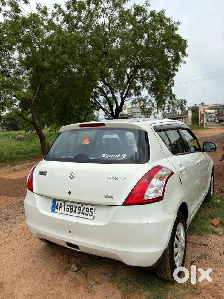 Good Condition New Clutch & Loyer Arms