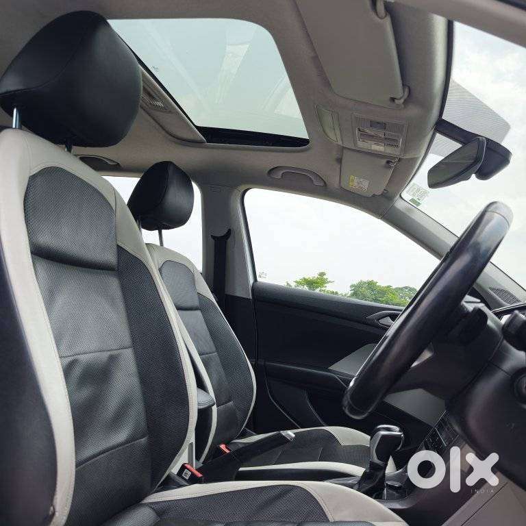 Volkswagen Taigun 1.0 Tsi Topline At, 2023, Petrol