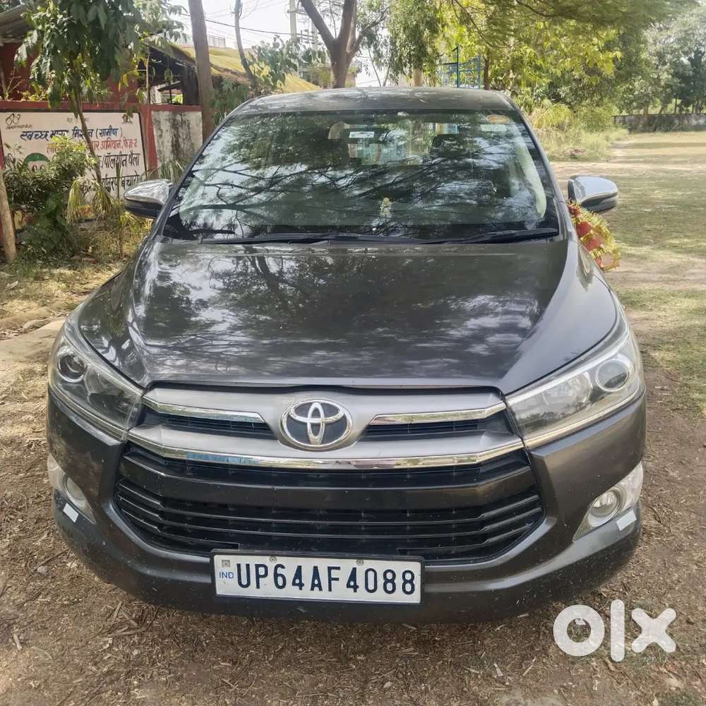 Toyota Innova Crysta 2018 Diesel Well Maintained