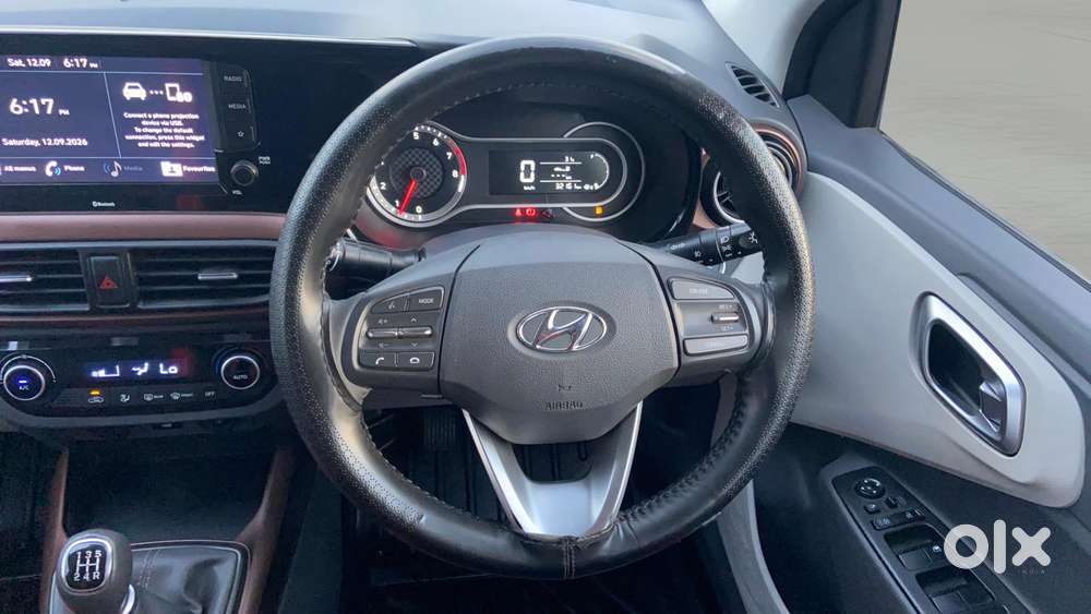 Hyundai Aura Sx (o) Manual, 2021, Petrol