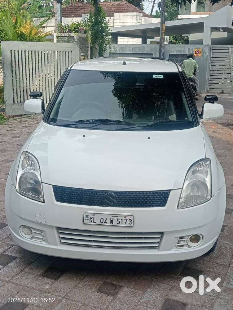 Maruti Suzuki Swift 2004-2010 Vxi Bsiv, 2007, Petrol