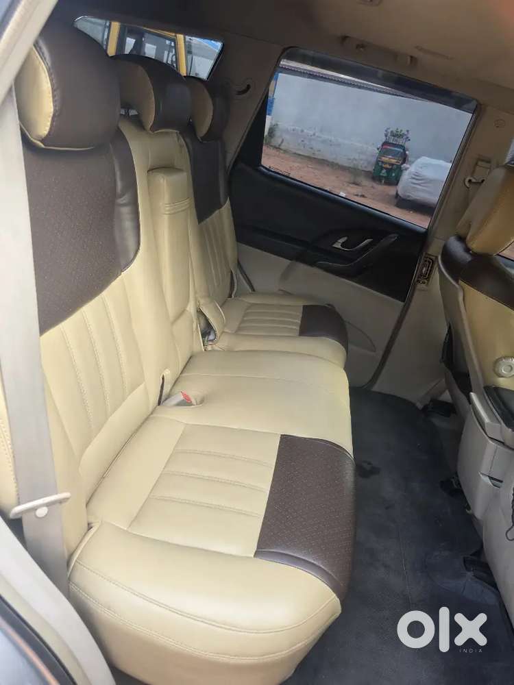 Mahindra Xuv500 2015 Diesel Well Maintained