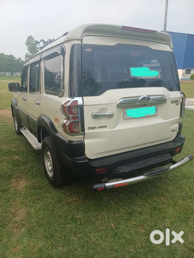 Mahindra Scorpio 2018 Diesel Manual Year