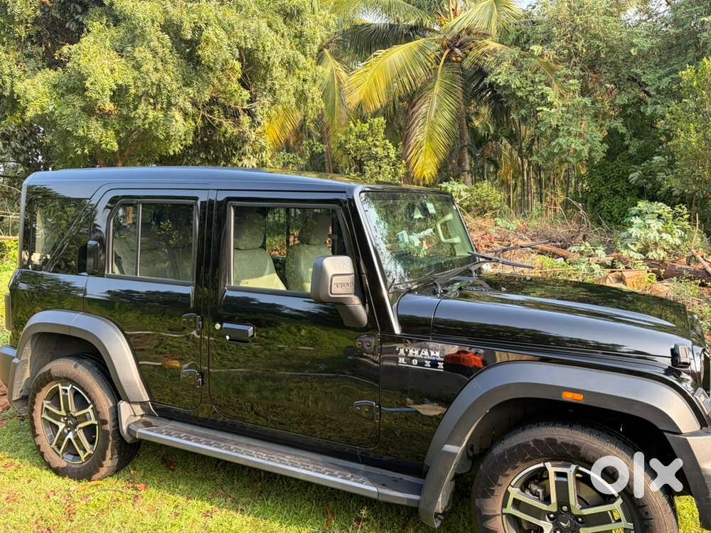 Mahindra Thar Roxx 2025