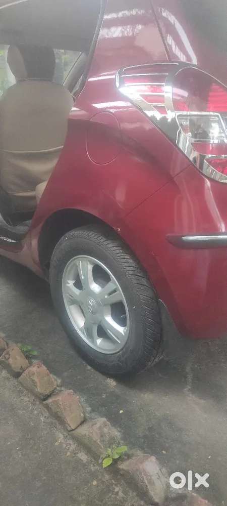 Hyundai I20 Petrol Asta 2010 Car Top Model,
