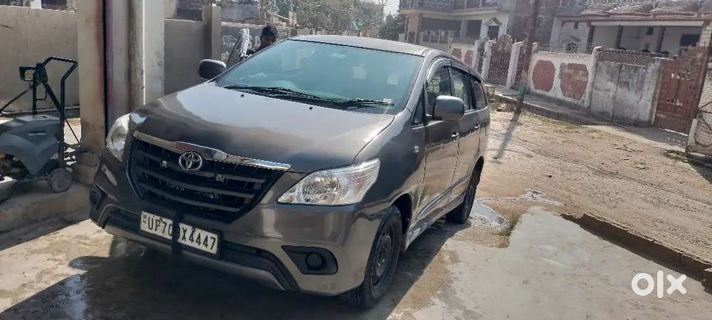 Toyota Innova 2012 Diesel 299567 Km Driven