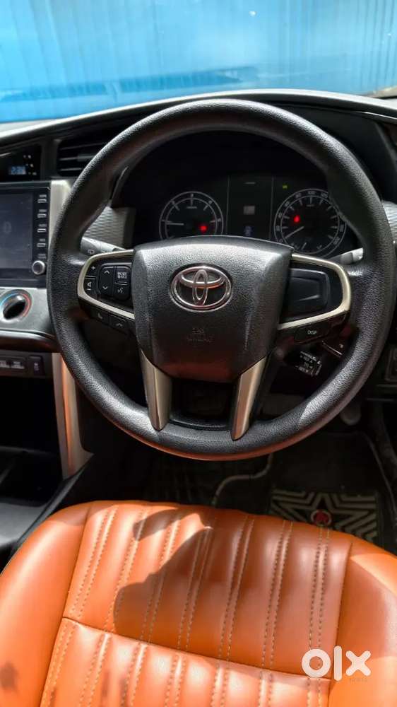 Toyota Innova Crysta 2021 Gx + Diesel Automatic