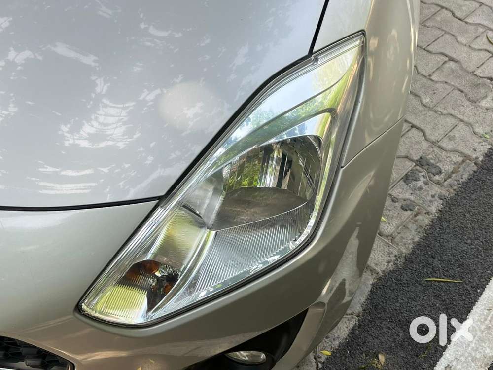 Maruti Suzuki Swift Vxi Optional, 2022, Petrol