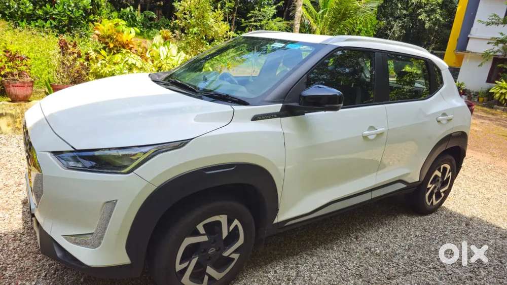 Nissan Magnite Premium 2022.veary Neat And Clean,single Use..papers Ok