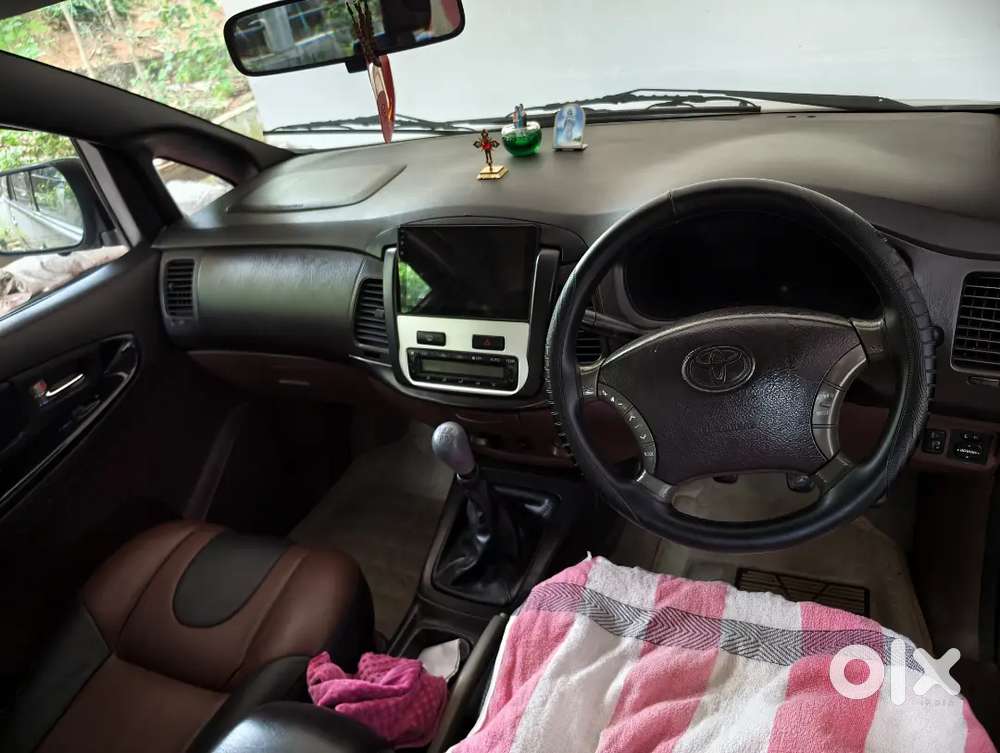 Innova Re V