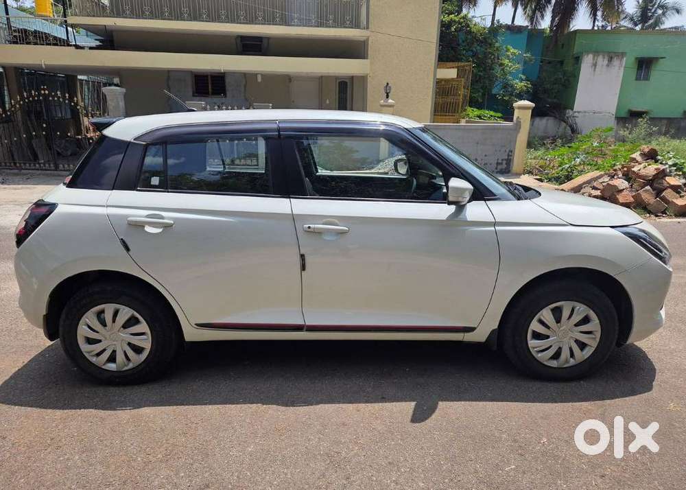 Maruti Suzuki Swift Vxi Abs Bsiv, 2024, Petrol