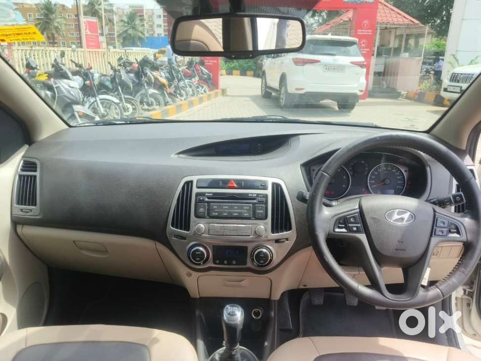 Hyundai I20 Sportz 1.4 Crdi, 2014, Diesel