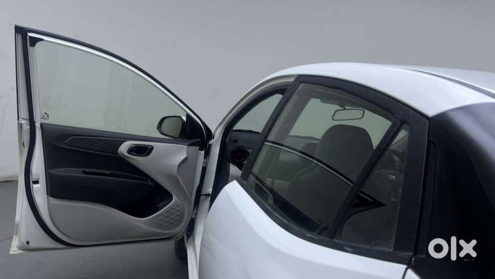 Hyundai Aura 1.0 Sx Plus Petrol, 2020, Petrol
