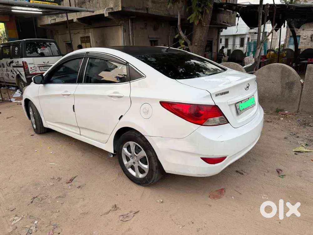 Hyundai Verna