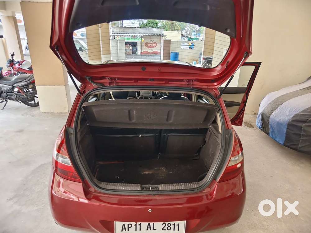 Hyundai I20 Sportz 2011
