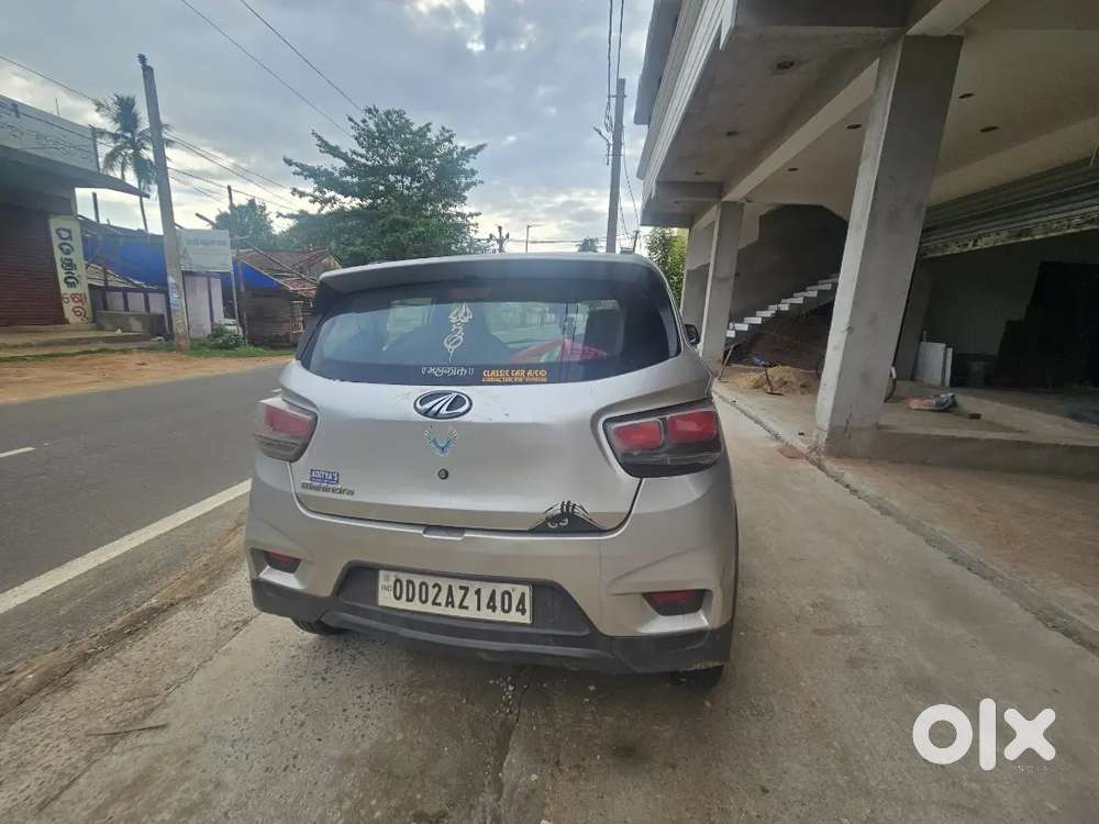 Mahindra Kuv 100 2018 Model