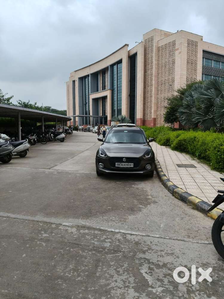 Maruti Suzuki Swift 2018 Petrol Well Maintained