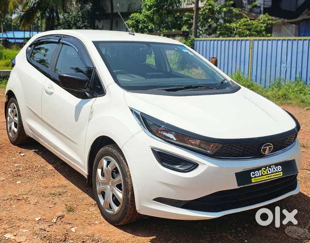 Tata Altroz 1.2 Xm Plus, 2022, Petrol